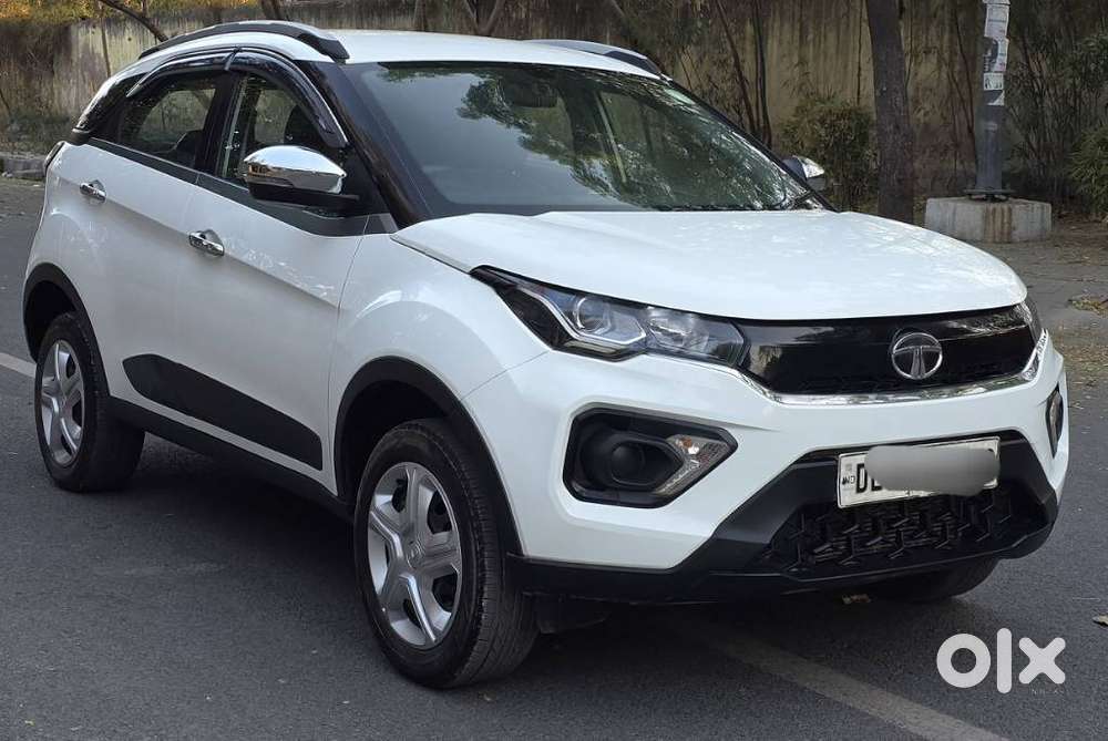 Tata Nexon 1.2 Revotron Xm, 2020, Petrol