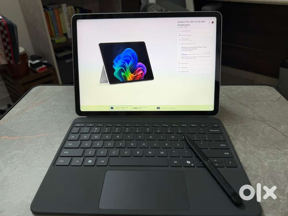 Microsoft Surface Pro 12  16GB/256GB  Type Cover + Pen  2 Months