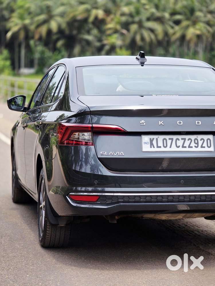Skoda Slavia 1.5 Tsi Style At, 2022, Petrol