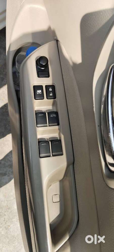 Maruti Suzuki Swift Dzire Vdi Bsiv, 2016, Diesel