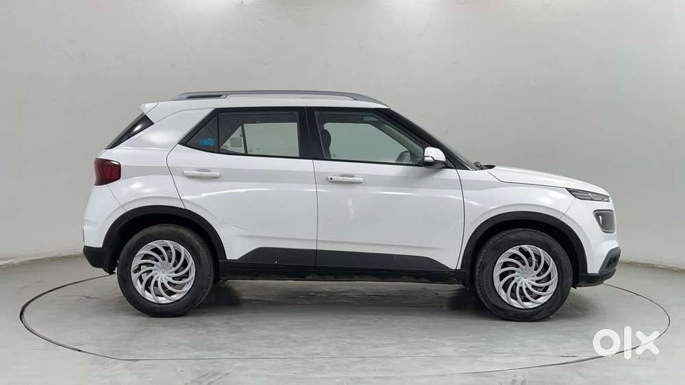 Hyundai Venue [2022-ongoing] 1.5 Crdi Sx, 2021, Diesel