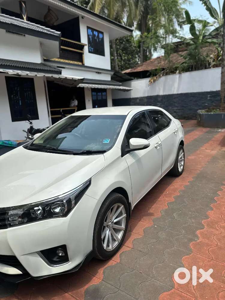 Toyota Corolla Altis 2016 Last