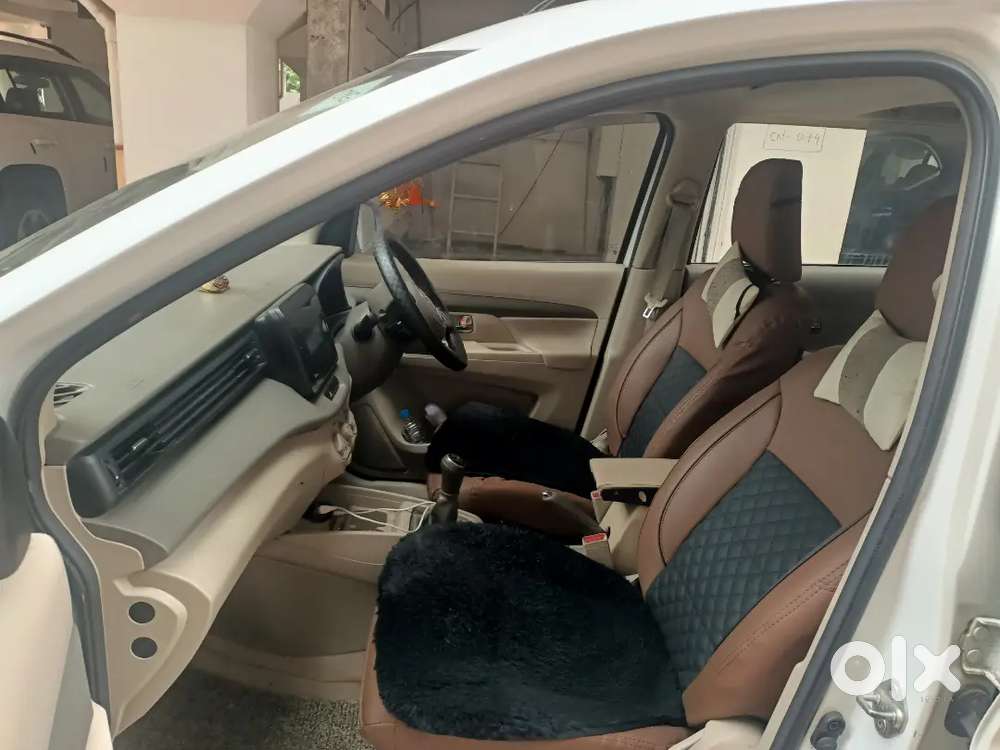 Maruti Suzuki Ertiga Vxi 2023