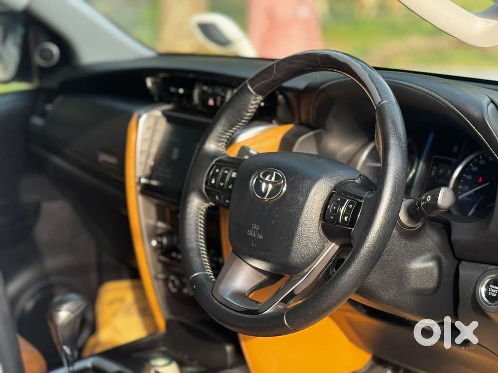 Toyota Fortuner 4x2 At 2.8 Diesel, 2022, Diesel