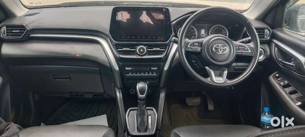 Toyota Urban Cruiser Hyryder 1.5 V Neo Drive At, 2024, Petrol