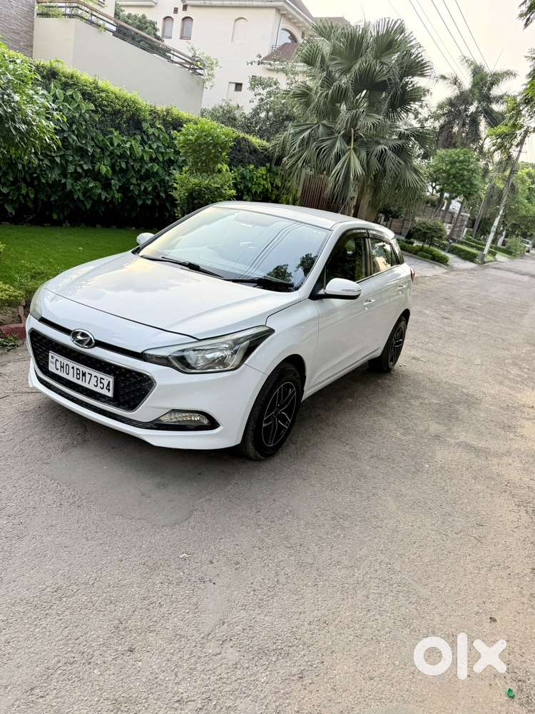 Hyundai I20 Sportz 1.2 Bs-iv, 2017, Petrol