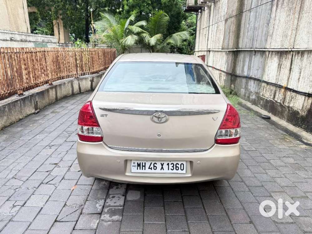 Toyota Etios V, 2013, Petrol