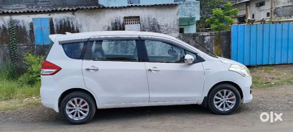 Maruti Suzuki Ertiga 2013 Diesel 105000 Km Driven