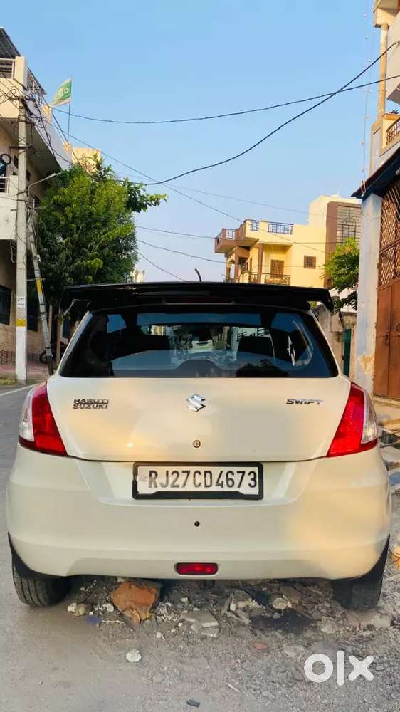 Maruti Suzuki Swift Lxi 2013