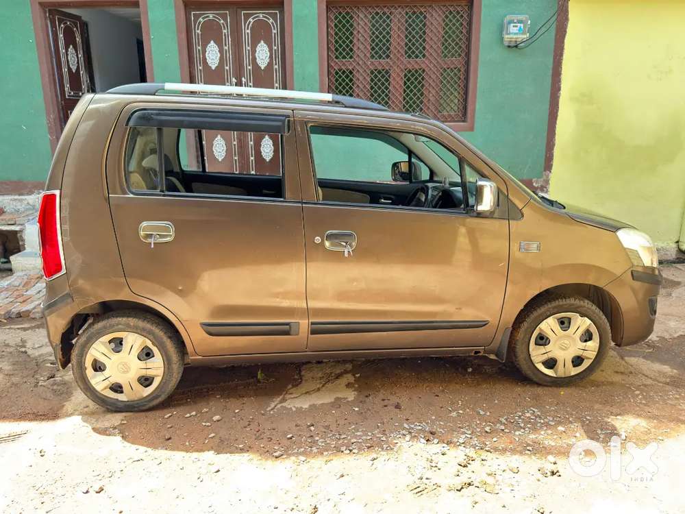 Maruti Suzuki Wagon R Vxi (october 2016) Petrol Good Condition