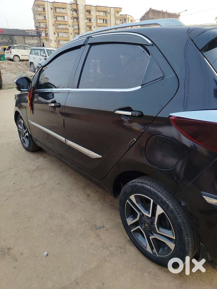 Tata Tiago 1.2 Revotron Xz Wo Alloy, 2022, Petrol