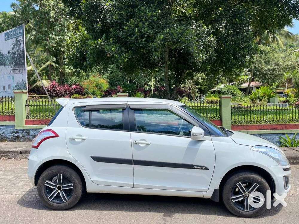 Maruti Suzuki Swift Vxi, 2016, Petrol