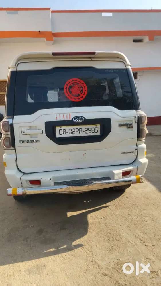 Mahindra Scorpio 2017 Diesel 150000 Km Driven
