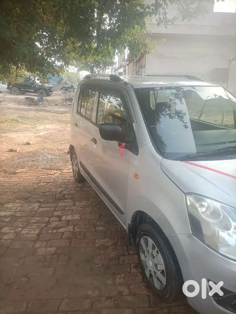 Maruti Suzuki Wagon R 2015 Year Very Good Cundcion Company Fitting Cng