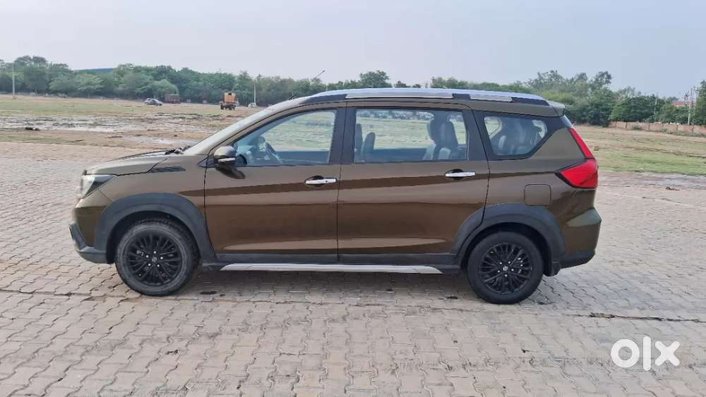 Maruti Suzuki Xl6 1.5 Alpha At, 2019, Petrol