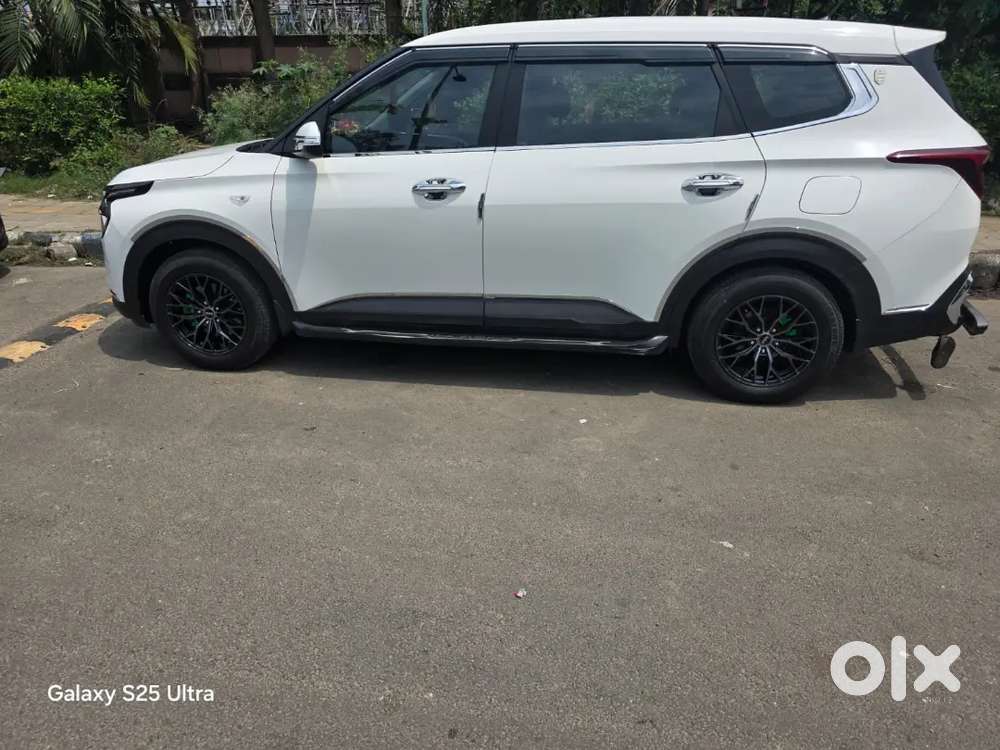Kia Carens 2023 Diesel 118849 Km Driven