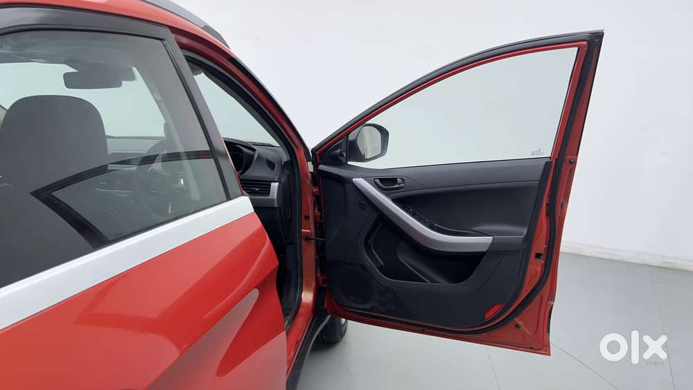 Tata Nexon 1.2 Revotron Xma Amt (s), 2022, Petrol