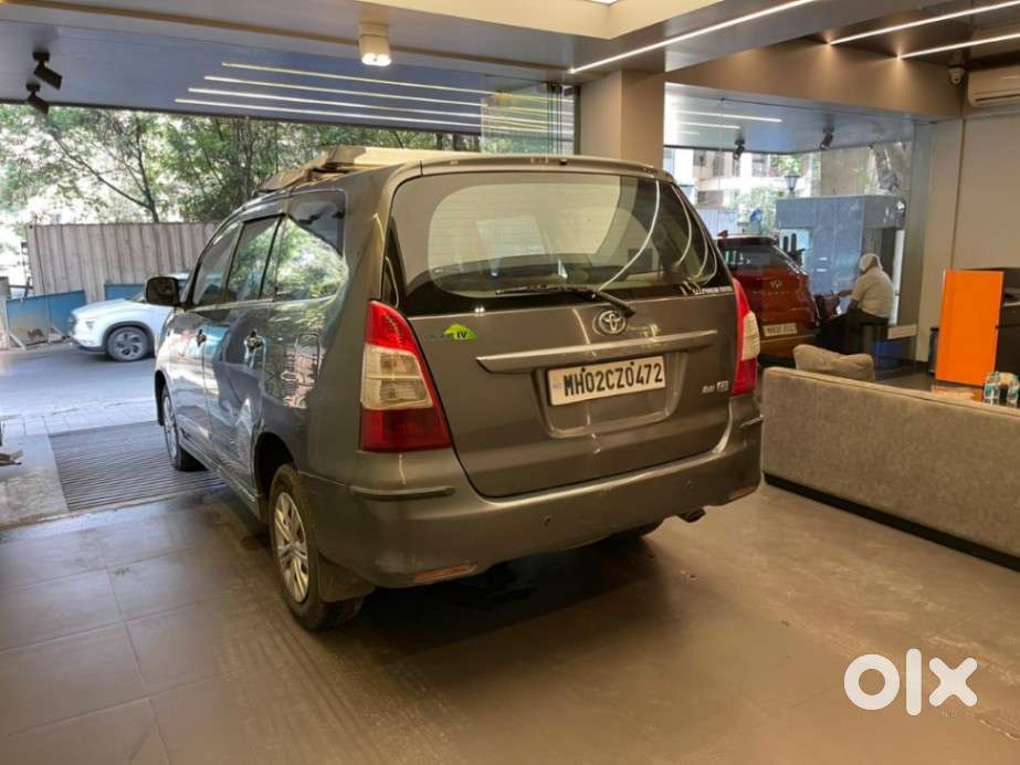 Toyota Innova 2.5 G (diesel) 8 Seater, 2013, Diesel