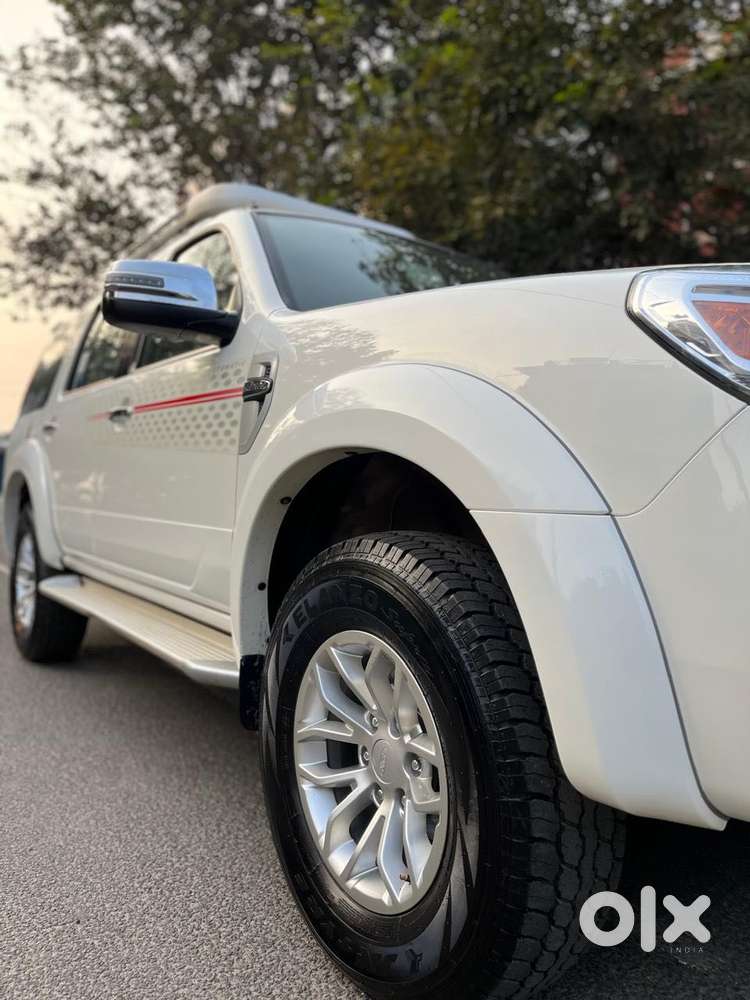 Ford Endeavour 2014-2015 3.0l 4x4 At, 2014, Diesel