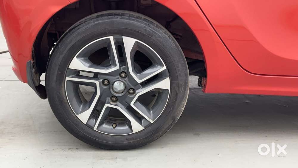 Tata Tiago Xza Plus, 2021, Petrol