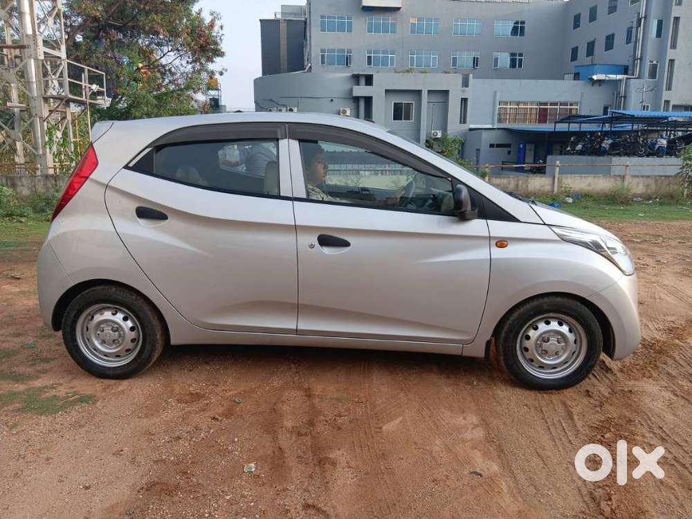 Hyundai Eon Era +, 2018, Petrol