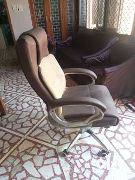 Rest best sale chair olx