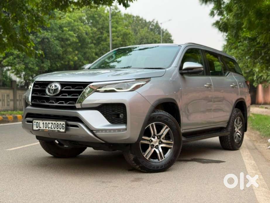 Toyota Fortuner, 2025, Petrol