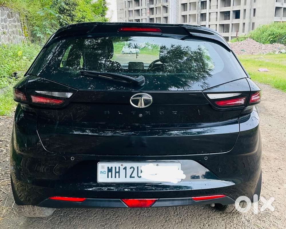Tata Altroz 1.2 Xz Plus Dark Edition, 2022, Petrol