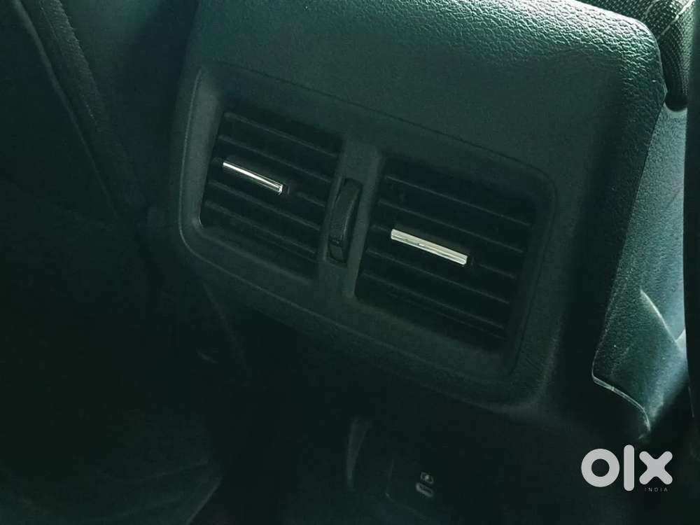 Nissan Magnite, 2025, Petrol