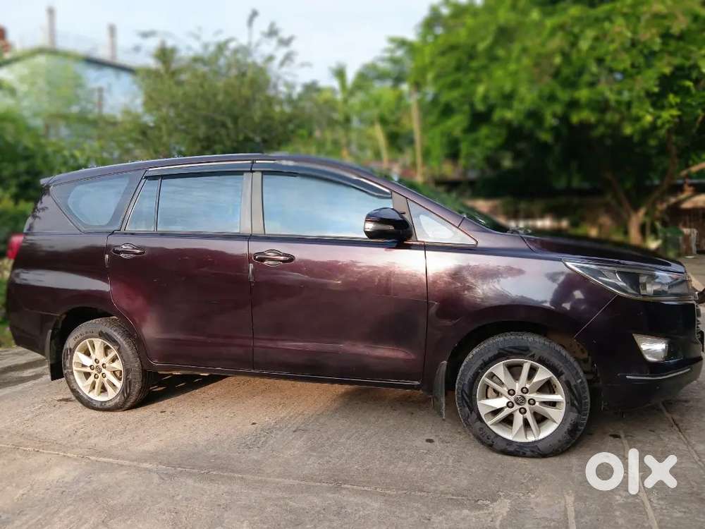 Toyota Innova Crysta 2017 Diesel 66816 Km Driven