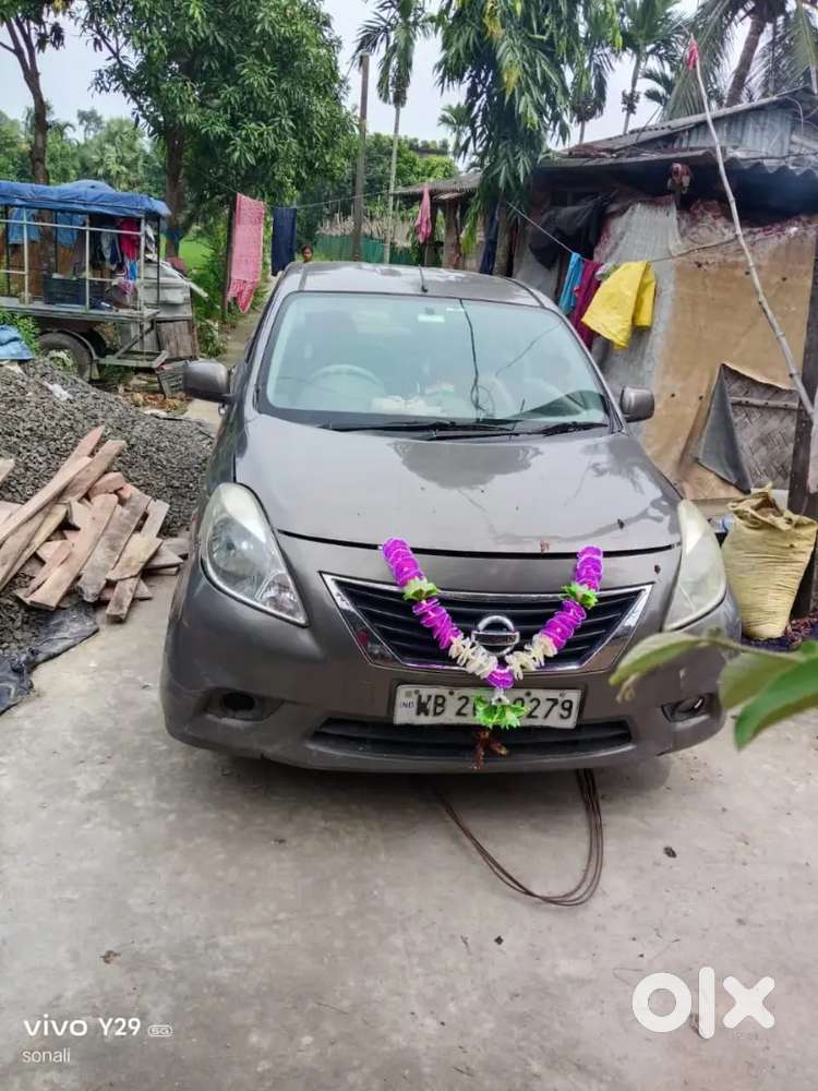 Nissan Sunny 2013 Diesel 90000 Km Driven