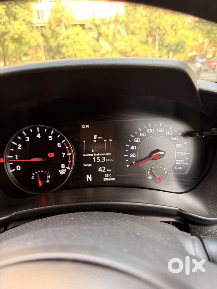 Maruti Suzuki Swift Zxi Plus Amt Dual Tone, 2025, Petrol