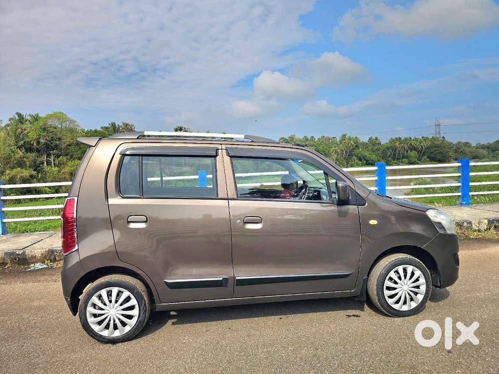 Maruti Suzuki Wagon R Vxi Opt 1.2, 2014, Petrol