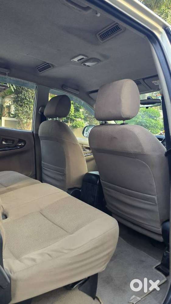 Toyota Innova 2.5 Vx 8 Str, 2015, Diesel