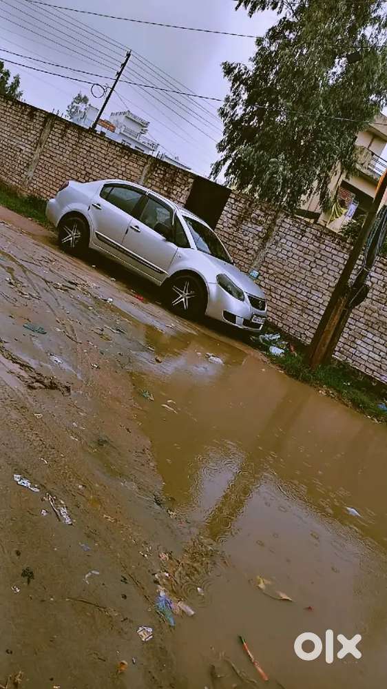 Maruti Suzuki Sx4 2011