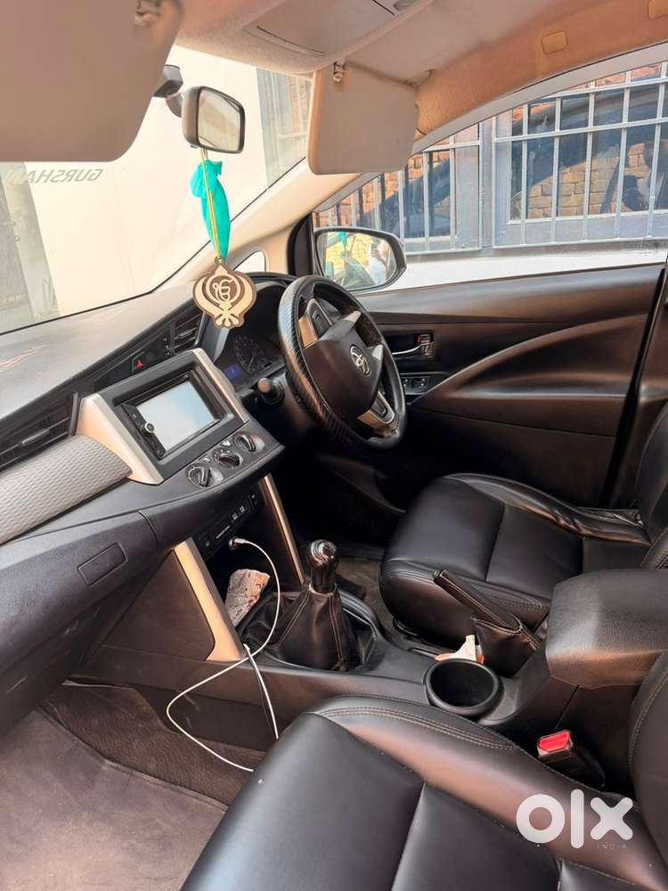 Toyota Innova Crysta 2017 Diesel Manual