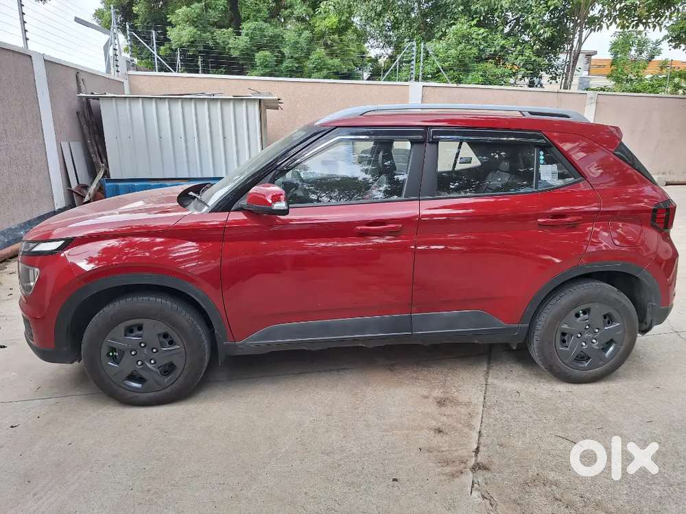 Hyundai Venue S Plus 2025 Diesel Manual