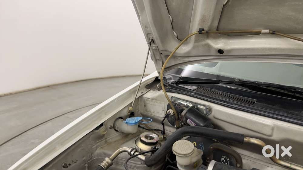 Maruti Suzuki Alto K10 2010-2014 Vxi, 2011, Petrol