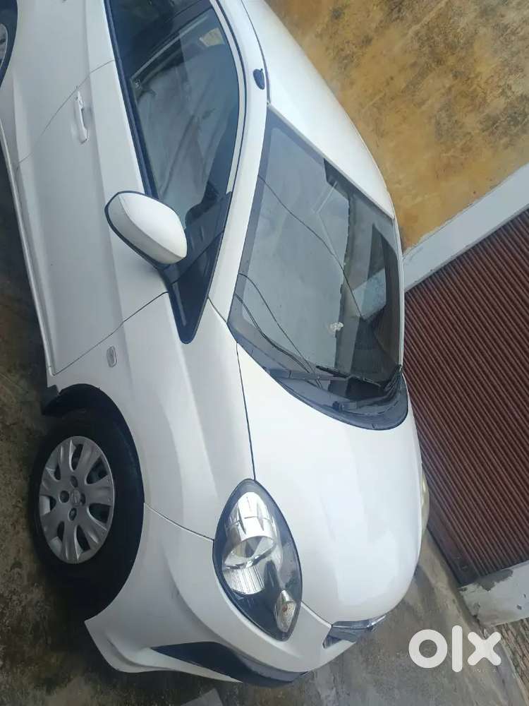 Honda Brio Petrol 2012