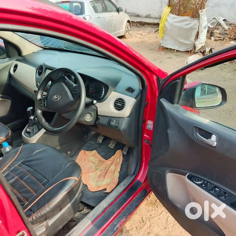 Grand I10 Sportz Second Owner Geniune Kms Used