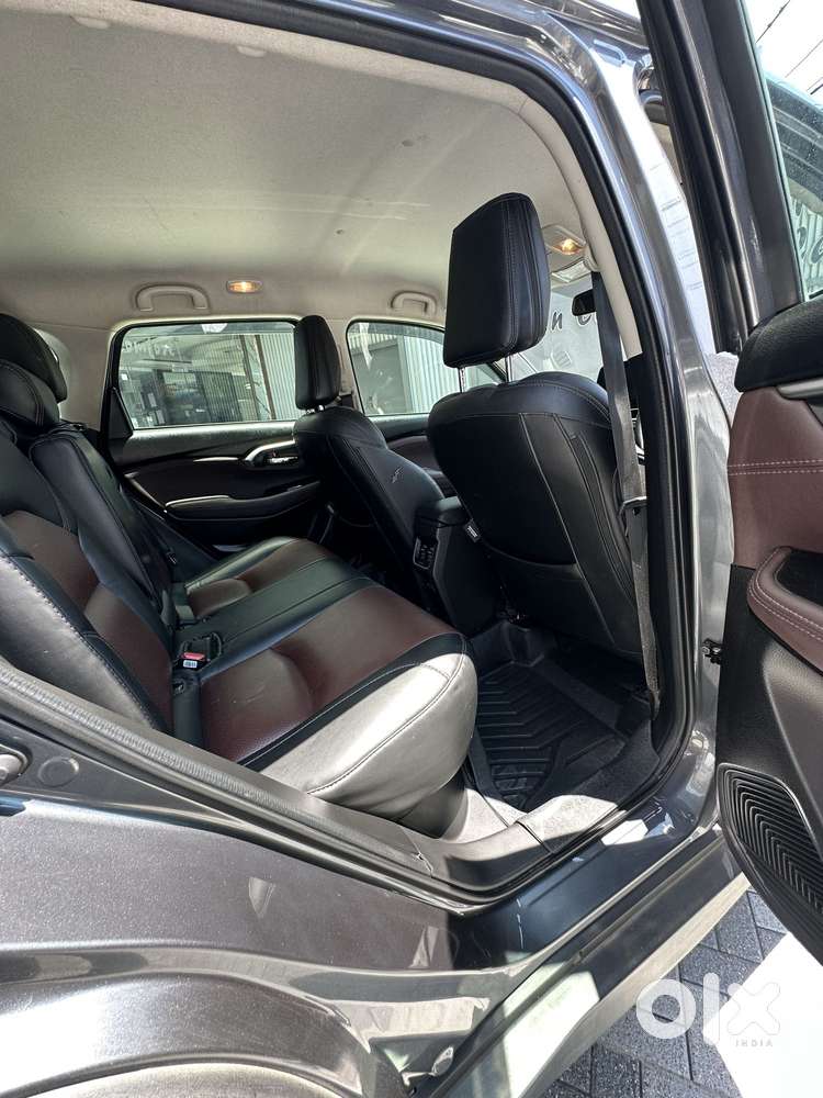 Maruti Suzuki Grand Vitara, 2023, Petrol