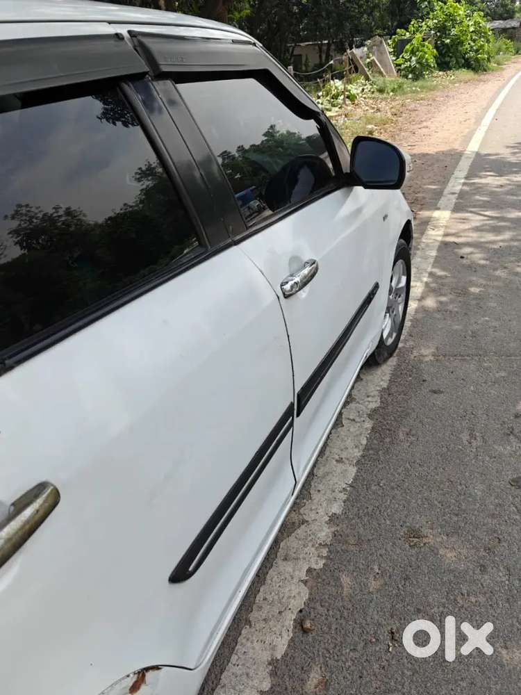 Maruti Suzuki Swift Dzire 2014 Diesel 132000 Km Driven