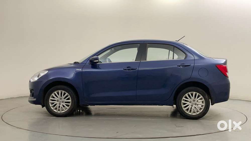 Maruti Suzuki Dzire 1.2 Zxi Amt, 2017, Petrol