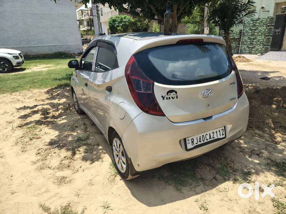 Hyundai Eon Magna 2015 Petrol 98000 Km