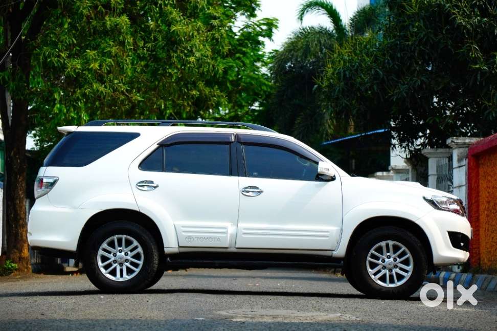 Toyota Fortuner 3.0 4x2 Mt, 2015, Diesel