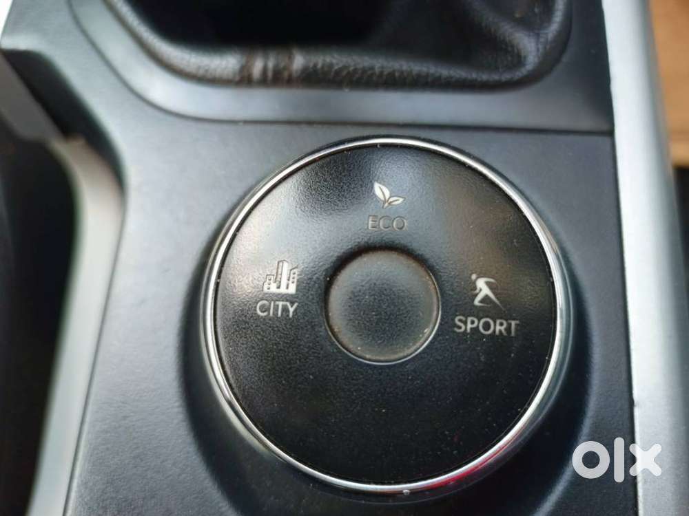Tata Nexon 1.5 Revotorq Xm (s), 2018, Diesel