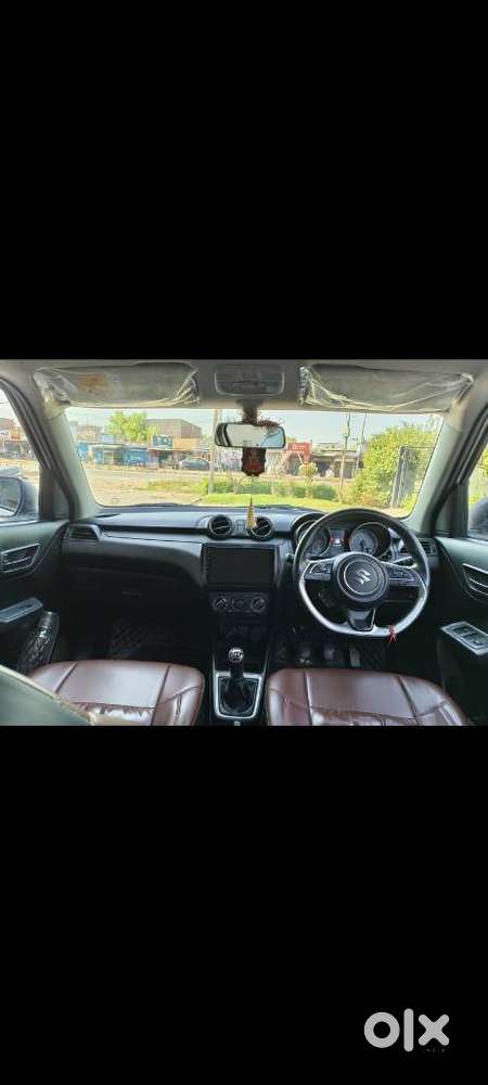 Maruti Suzuki Swift Vvt Zxi, 2022, Petrol