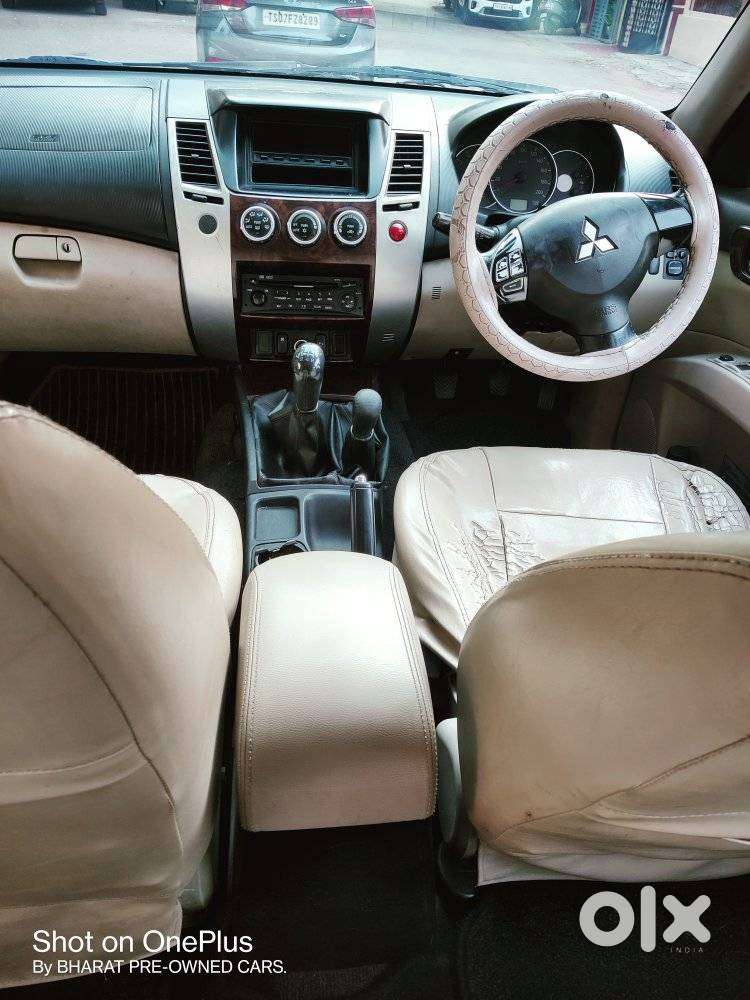 Mitsubishi Pajero Sport 2.5 Manual, 2013, Diesel