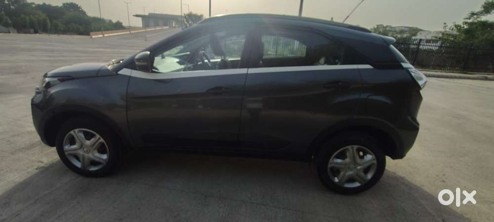 Tata Nexon 1.2 Revotron Xm (s), 2021, Petrol
