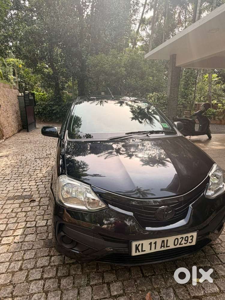 Toyota Etios Liva Petrol Well Maintained